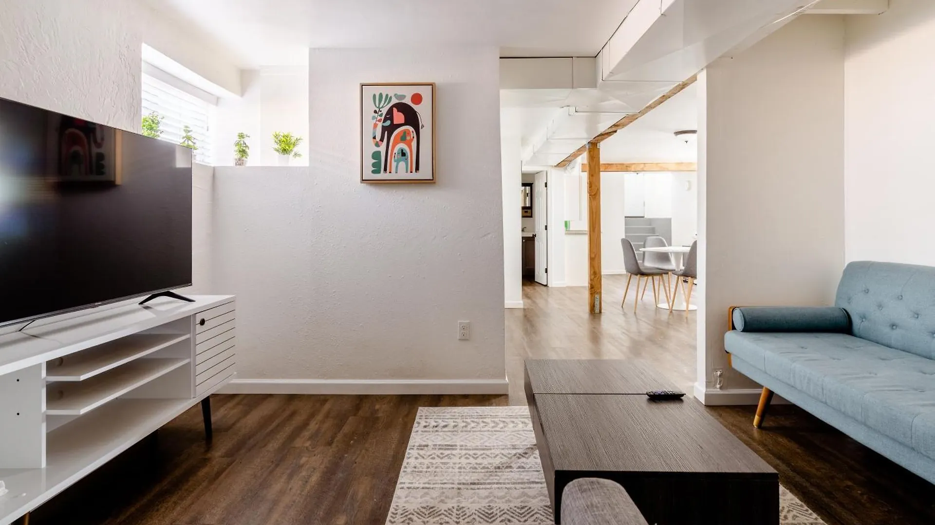 Holiday home Stay Portland - 95 Walkscore On Division Quaint One Br Apt