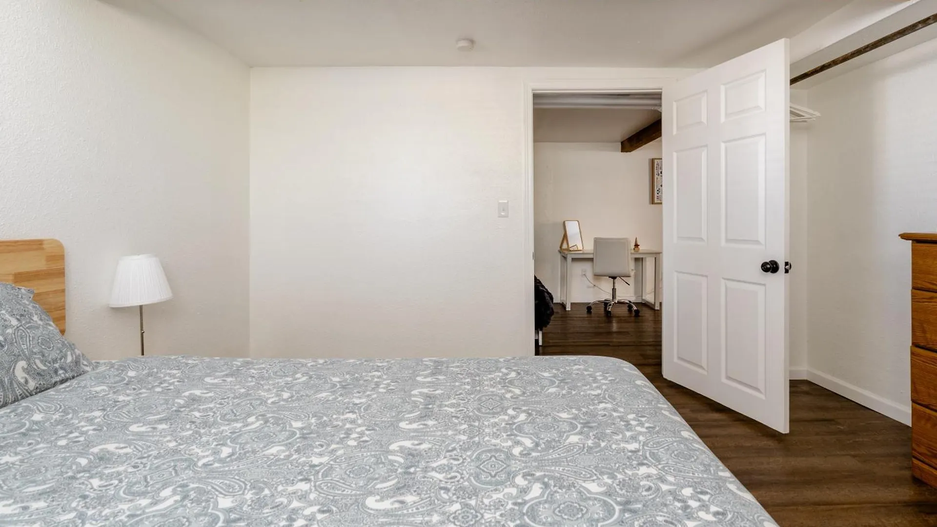 Holiday home Stay Portland - 95 Walkscore On Division Quaint One Br Apt United States